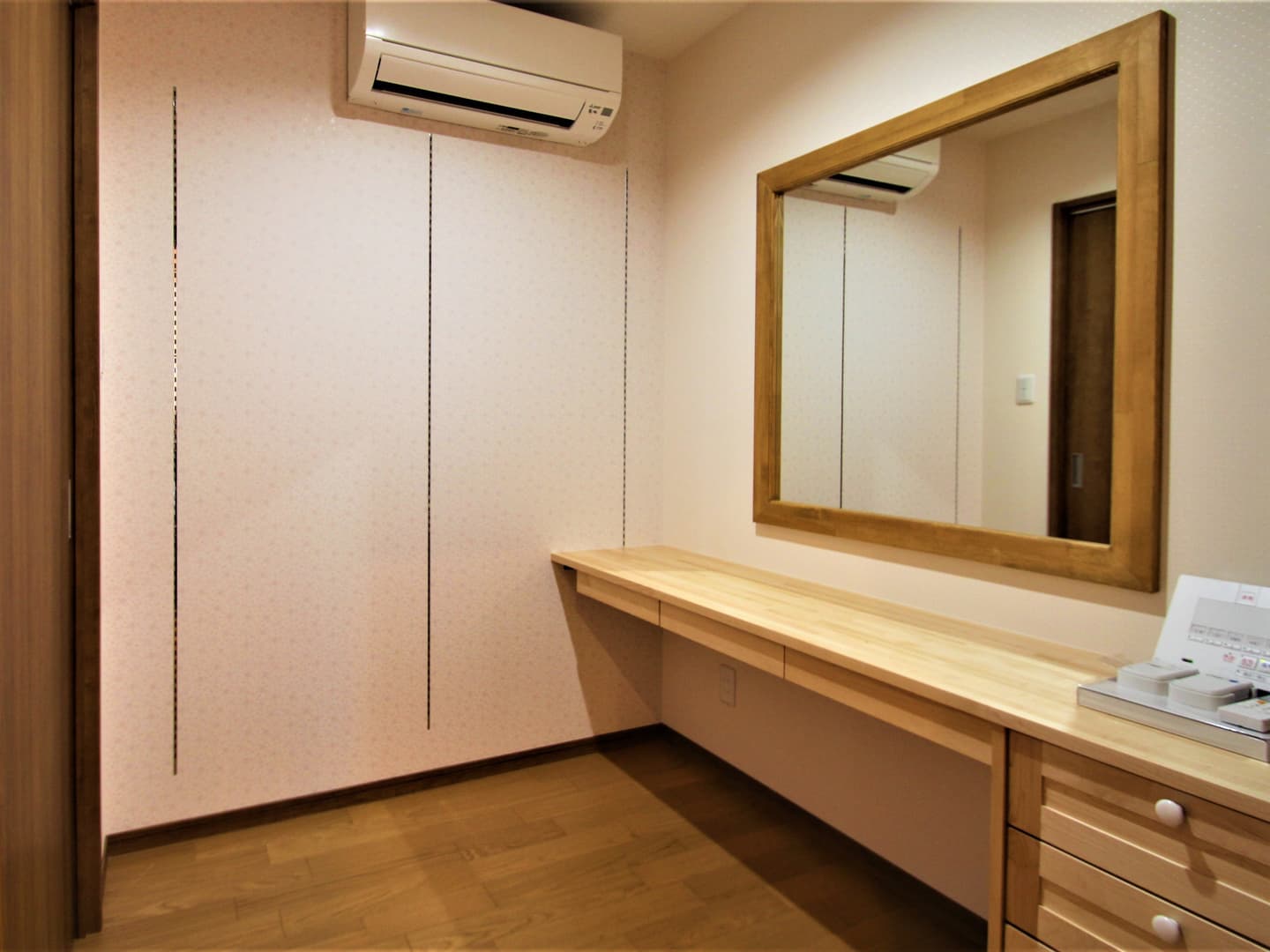 キッチンバックカウンター